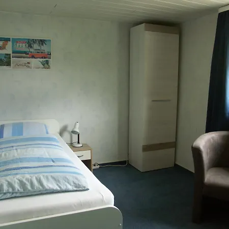 Guest house Waldpension Zum Felsenkeller 3*