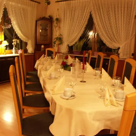 Waldpension Zum Felsenkeller Lichtenfels-Sachsenberg