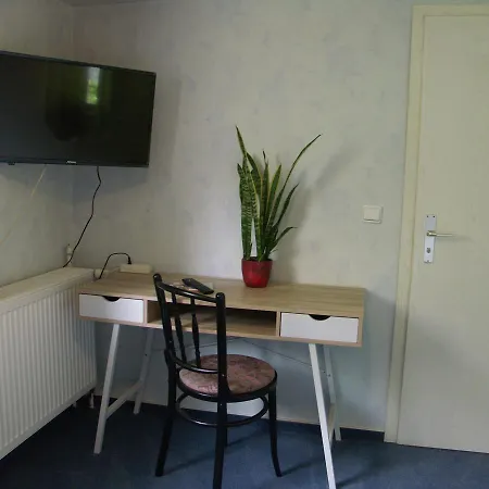 Penzion Waldpension Zum Felsenkeller Lichtenfels-Sachsenberg
