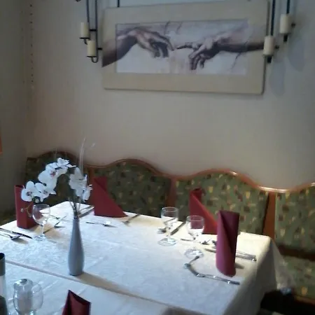 Waldpension Zum Felsenkeller 3* Lichtenfels-Sachsenberg