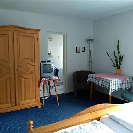 Waldpension Zum Felsenkeller 게스트하우스 Lichtenfels-Sachsenberg