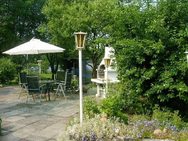 Waldpension Zum Felsenkeller Gasthuis