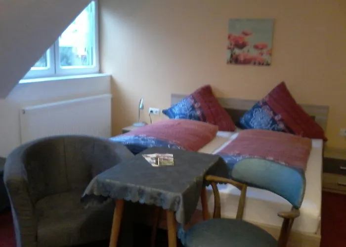 Gasthuis Waldpension Zum Felsenkeller 3*