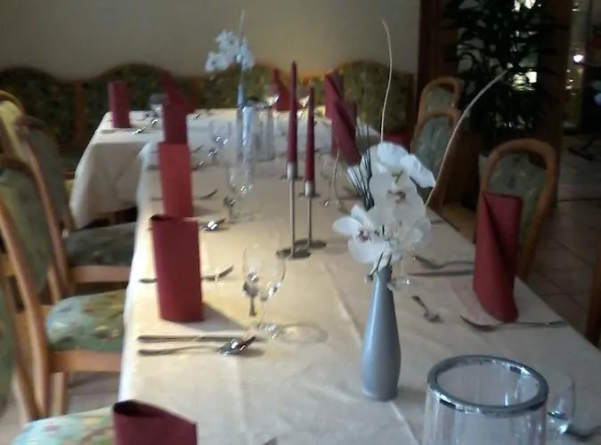 Gasthuis Waldpension Zum Felsenkeller 3*